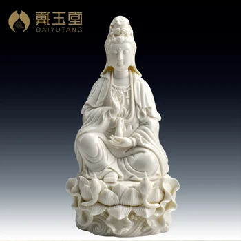 Buddha sochy Guanyin Bódhisattva je venovaná biely porcelán Avalokitesvara socha sediacej lotus Buddha ozdoby